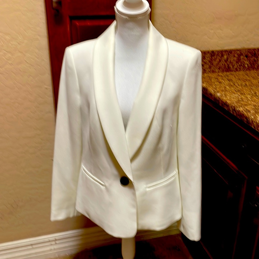 Le Suit Separates White Blazer